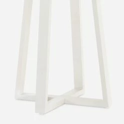 Lulu And Georgia Hollis Indoor / Outdoor Round Dining Table