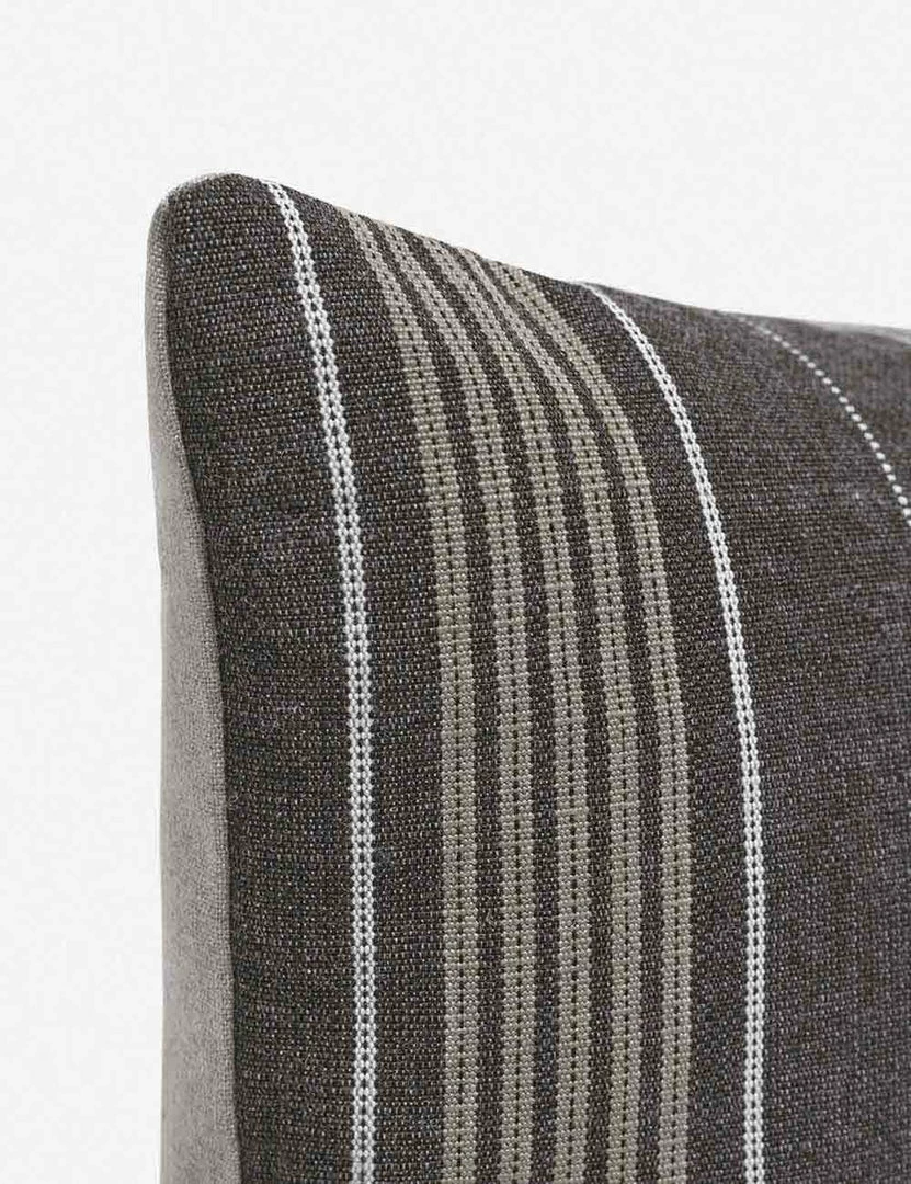 Promo π₯° Lulu And Georgia Byron Indoor / Outdoor Pillow Outdoor Collection π 13 Lulu And Georgia Byron Indoor / Outdoor Pillow Outdoor Collection