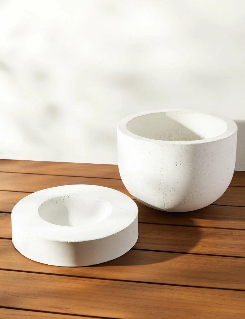 Best Sale π Lulu And Georgia Dreama Indoor / Outdoor Planter π 7 Lulu And Georgia Dreama Indoor / Outdoor Planter