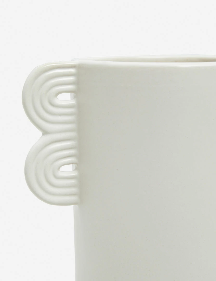 Flash Sale π₯ Lulu And Georgia Curved + Rounded Justine Vase π 7 Lulu And Georgia Curved + Rounded Justine Vase