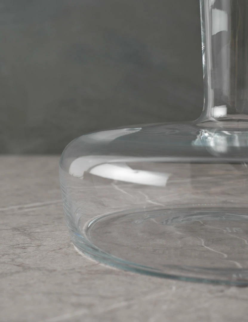 Cheap ❤️ Lulu And Georgia Metropolitan Wine Carafe By LSA International New 🤩 4 Lulu And Georgia Metropolitan Wine Carafe By LSA International New