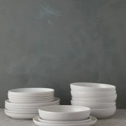 Lulu And Georgia Pacifica Dinnerware (18-Piece Set) By Casafina New
