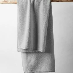 Lulu And Georgia Coyuchi Air Weight Bath Towel
