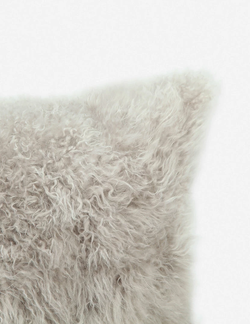 Discount 🎁 Lulu And Georgia Madison Cashmere Fur Pillow Bouclé + Textural Fabric ⌛ 10 Lulu And Georgia Madison Cashmere Fur Pillow Bouclé + Textural Fabric